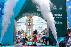 BIB: 
                            <button type="button" onclick="openModal(24868116)" class="btn btn-primary btn-sm float-right btn-popup" data-toggle="modal" data-target=".modal-high-quality">
                        <i class="fas fa-shopping-cart"></i> Add to Cart
                    </button>
                                            <button type="button" onclick="isThisMe(24868116, true)" class="btn btn-success btn-sm float-right btn-popup btn-isme hidden" data-toggle="tooltip" data-placement="bottom" title="นี่คือรูปของคุณใช่ไหม คลิกที่นี่เพื่อเอาเข้าอัลบั้ม">
                        <i class="fas fa-plus"></i> Add to album
                    </button>
                    <button type="button" onclick="isThisMe(24868116, false)" class="btn btn-warning btn-sm float-right btn-popup btn-isnotme hidden">
                        <i class="fas fa-ban"></i> Remove from album
                    </button>